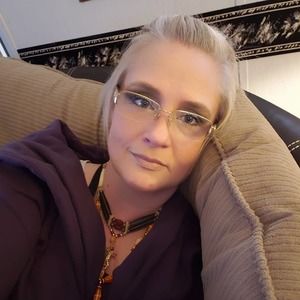 Meet your Posher, Chas